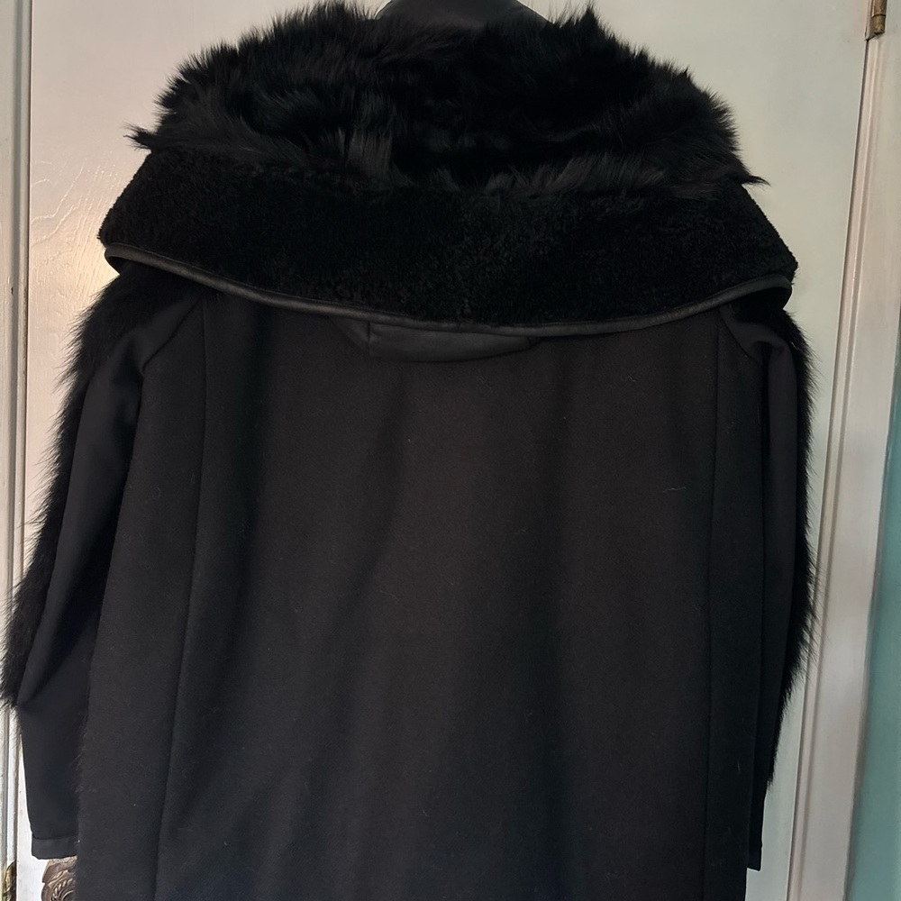 Authentic Moncler Jacket - Picture 6 of 11